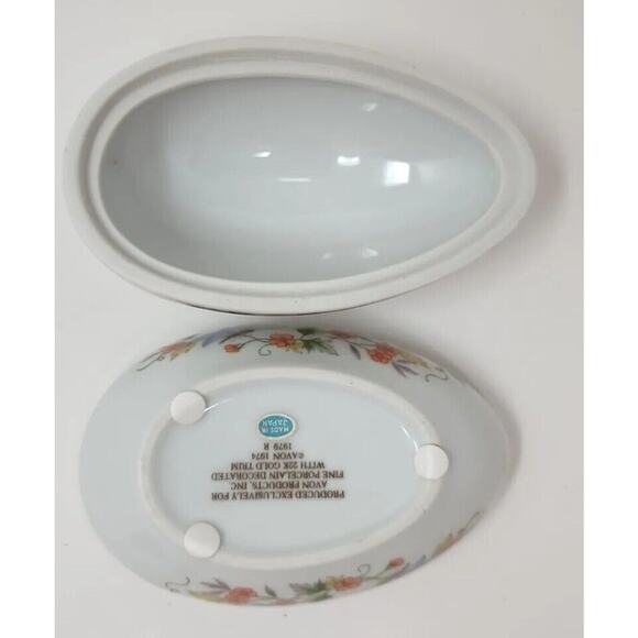 Vintage Avon Butterfly Fantasy Porcelain Treasure Egg Trinket Box New in Box U35 - Picture 4 of 6